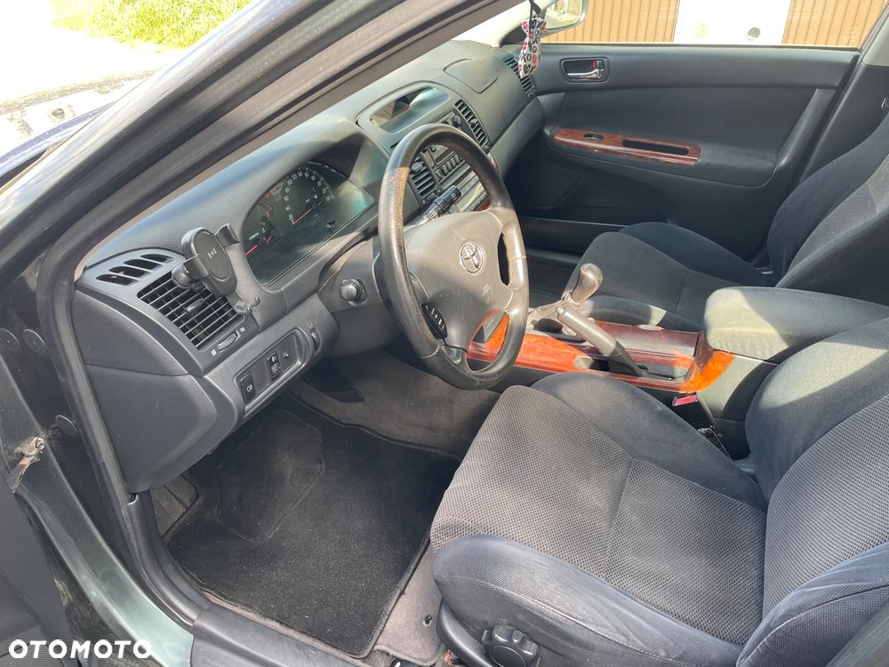 Toyota Camry 2.4 VVT-i - 13