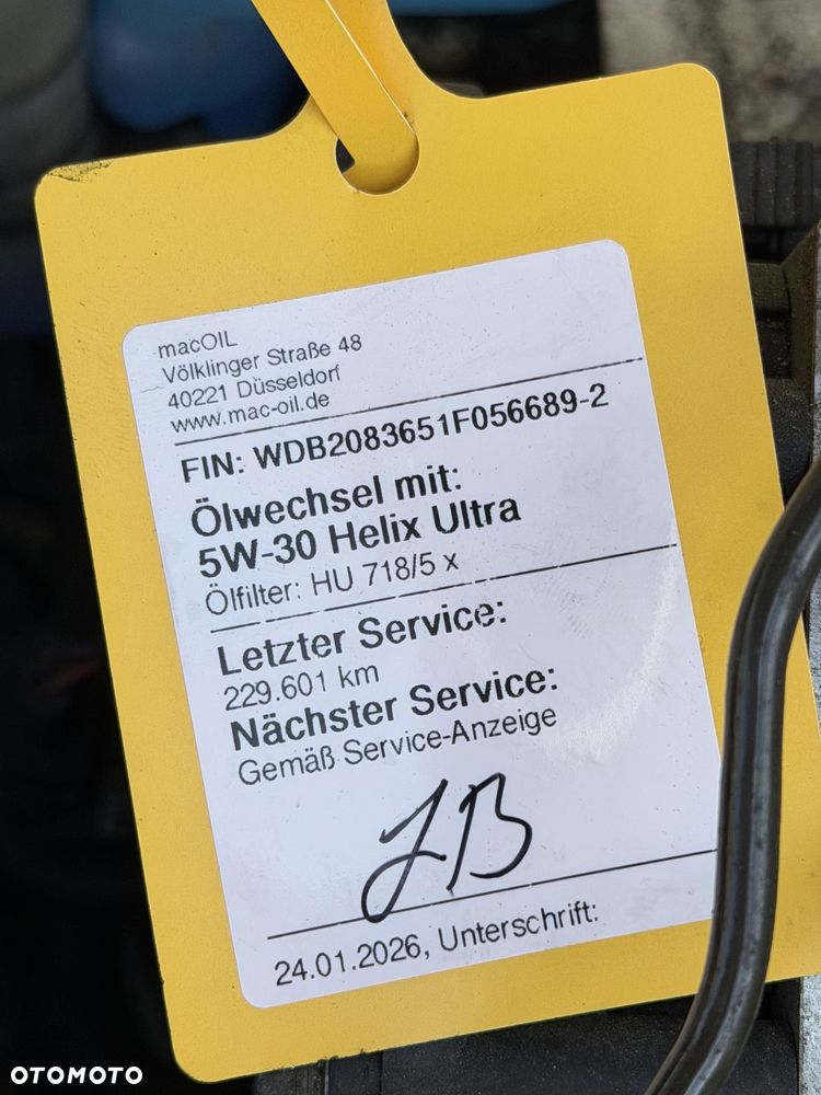 Mercedes-Benz CLK - 24