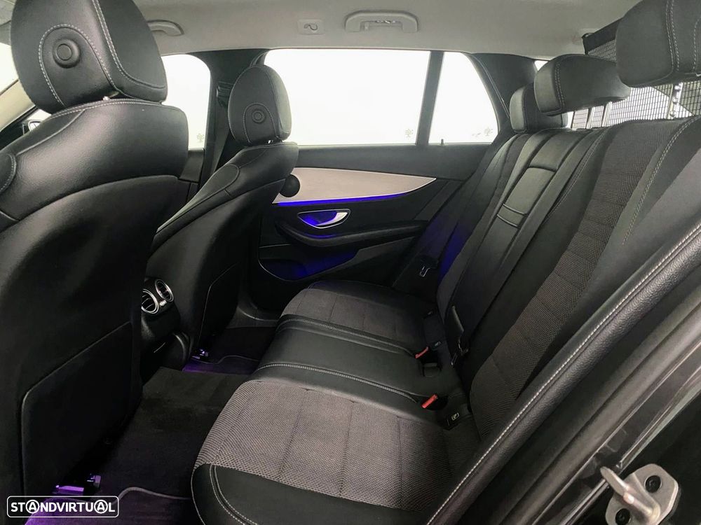 Mercedes-Benz E 300 de Avantgarde - 10