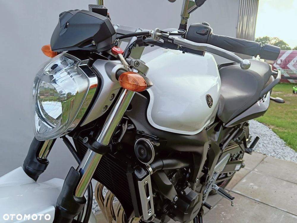 Yamaha FZ6 - 13