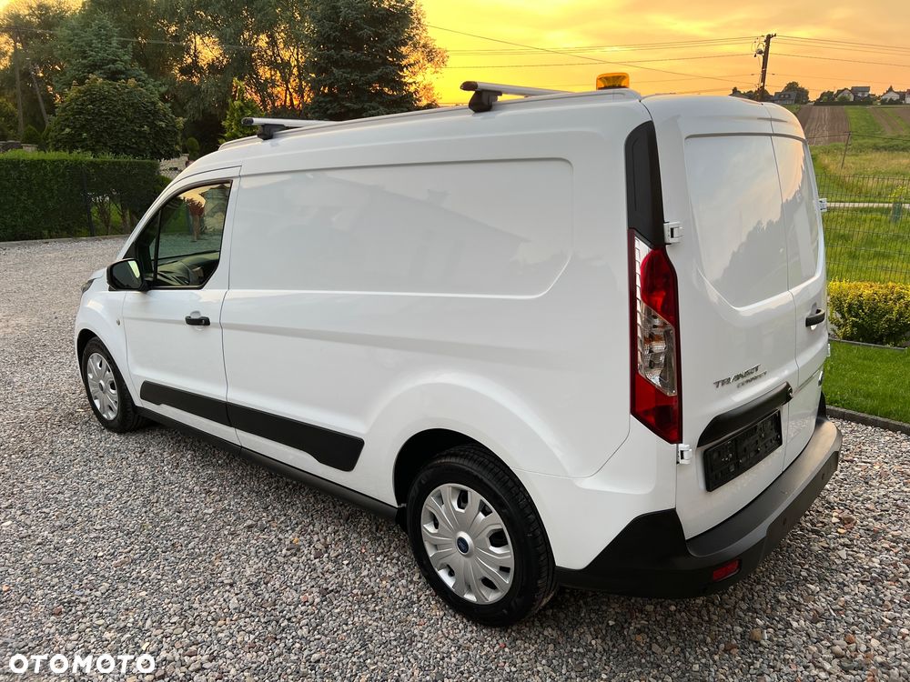 Ford Transit Connect - 8