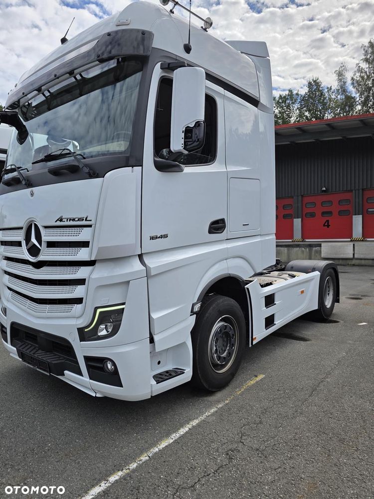 Mercedes-Benz Actros L 1845 - 8