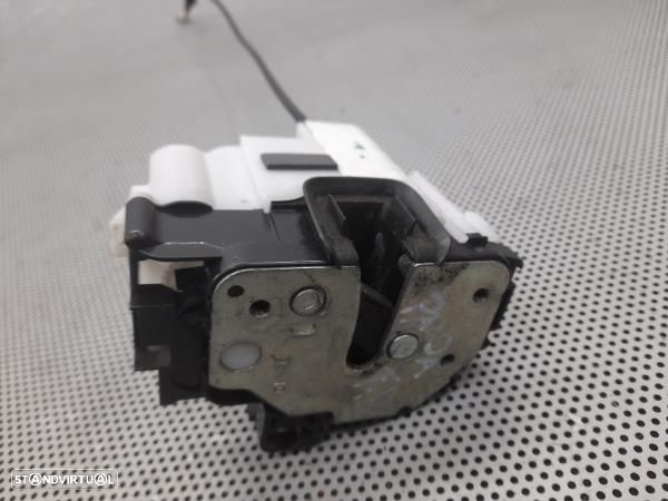 Fecho Porta Frente Dto Fiat Panda (169_) - 4