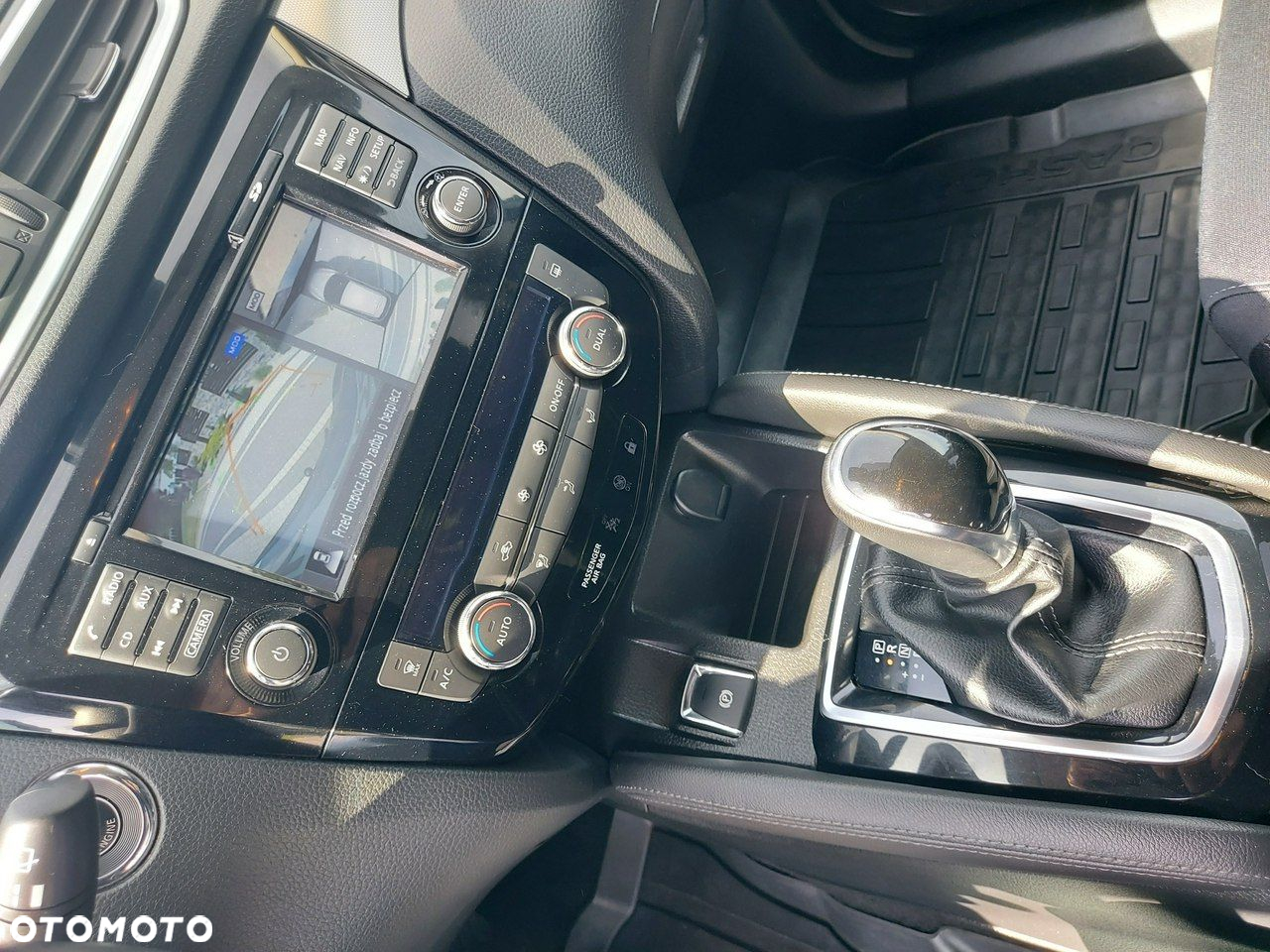 Nissan Qashqai - 10