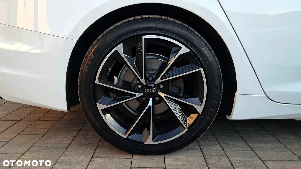 Audi A6 Avant 40 TDI quattro S tronic - 34