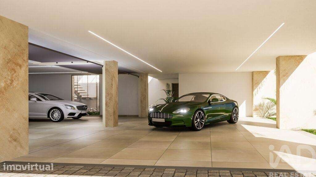 Casa / Villa T4 em Arco da Calheta de 460,00 m2 - Grande imagem: 2/27
