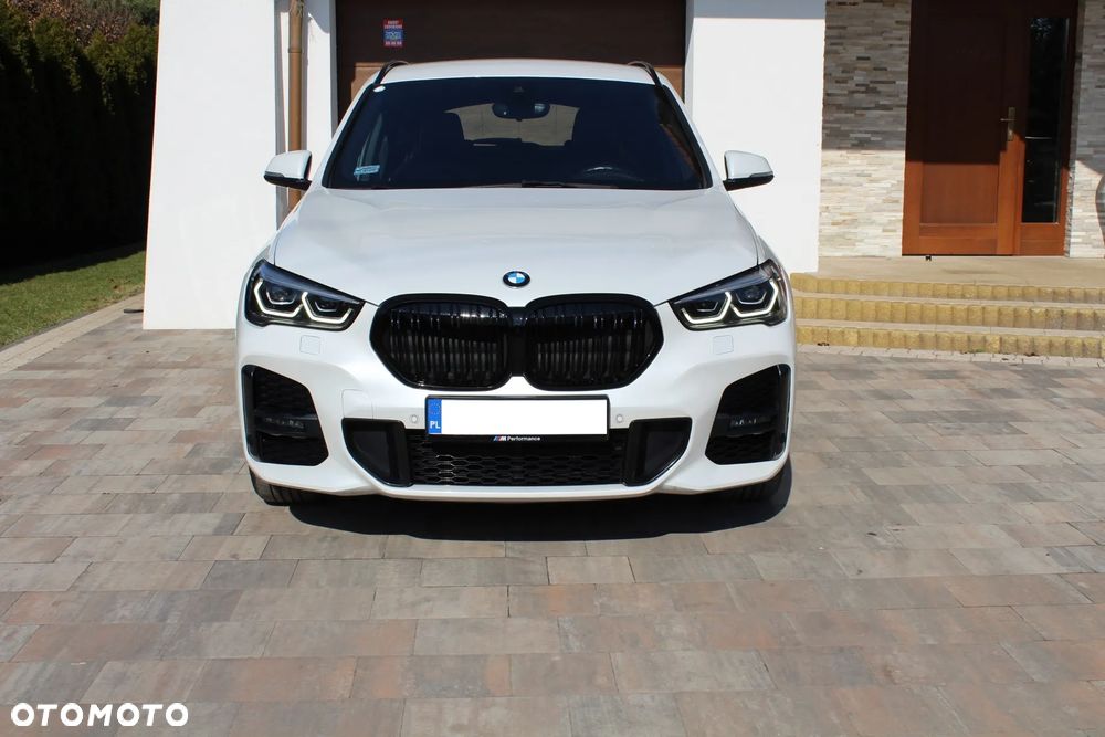 BMW X1 xDrive20i M Sport - 9