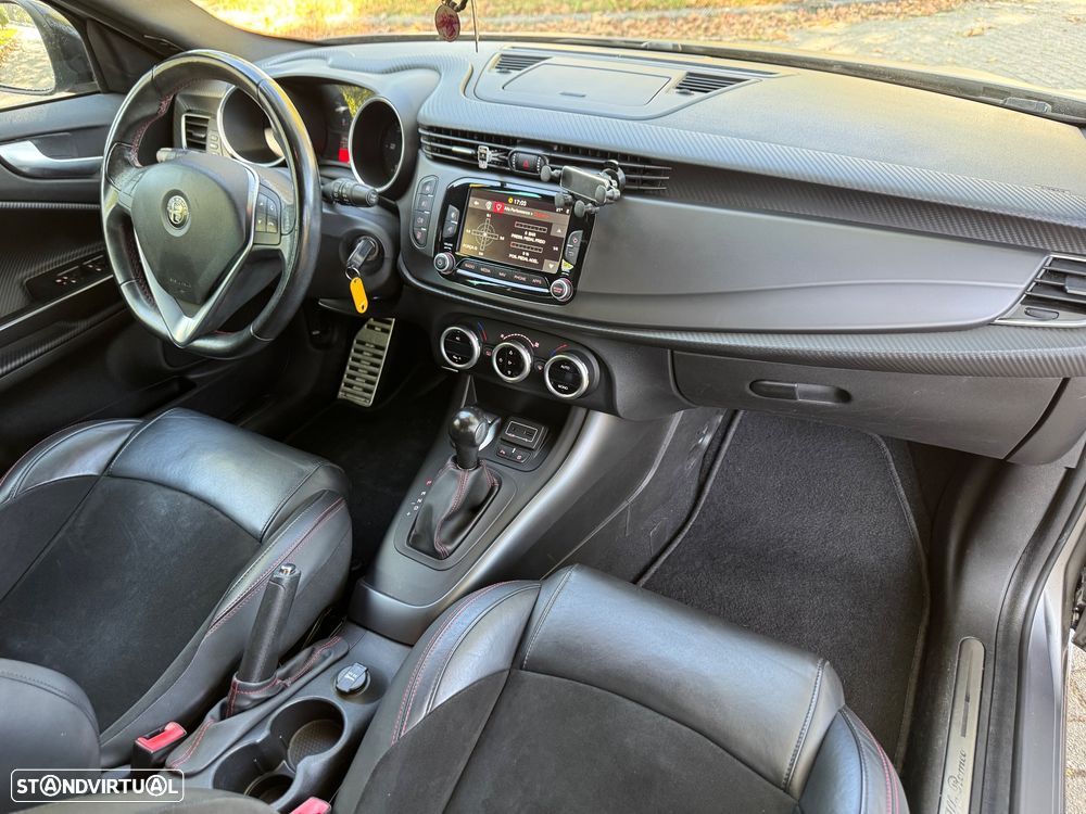 Alfa Romeo Giulietta 1.6 JTDM 16V TCT Lusso Ti - 33