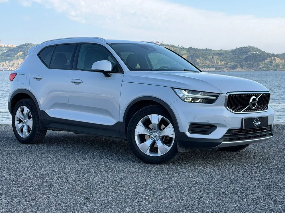 Volvo XC 40 1.5 T3 Momentum Geartronic