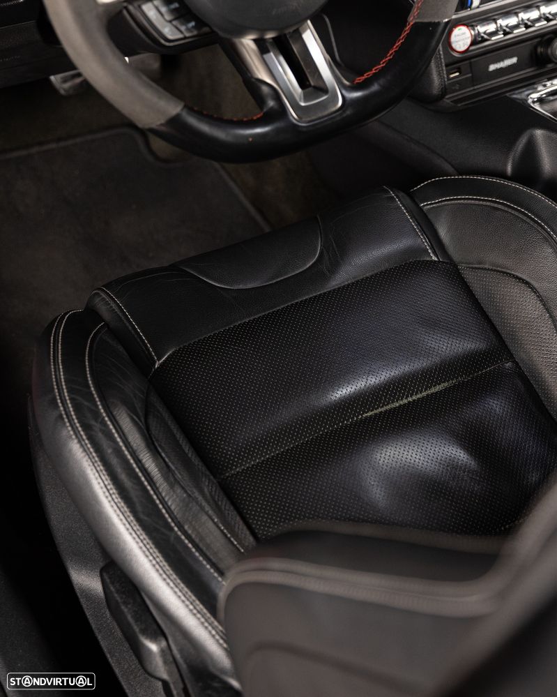 Ford Mustang 2.3 Eco Boost - 23