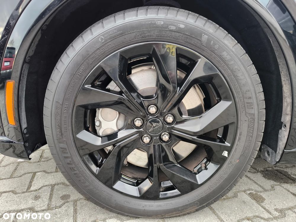 Ford Mustang Mach-E 91 kWh RWD Premium - 27