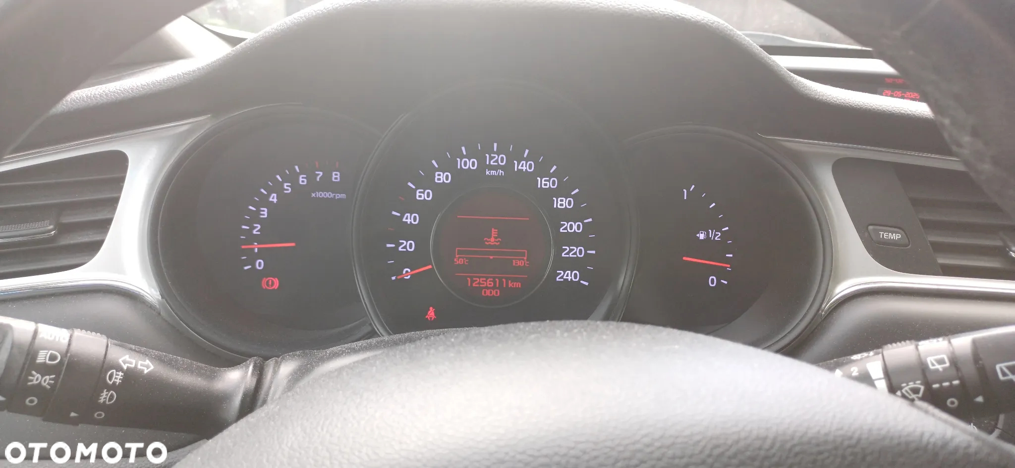 Kia Ceed - 13