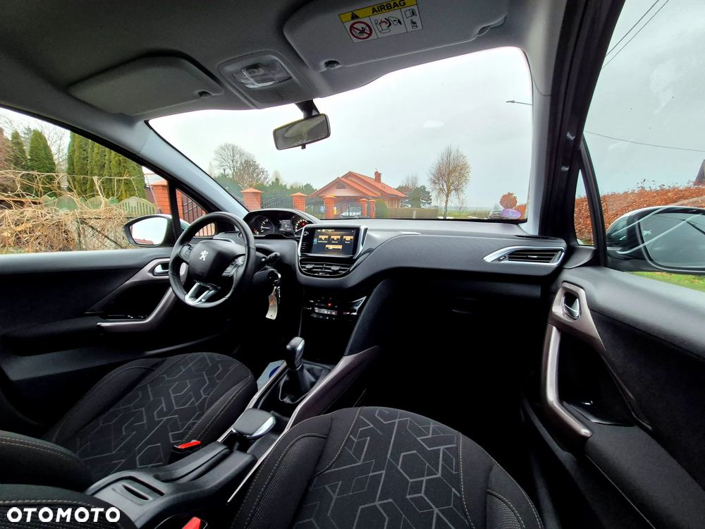 Peugeot 2008 PureTech 82 Style - 30