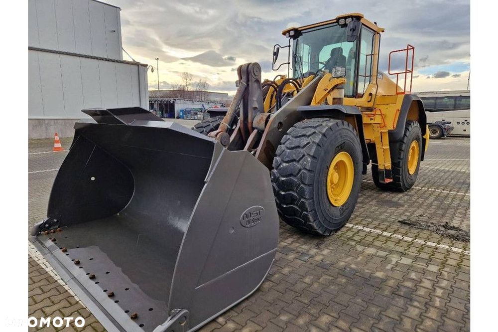 Volvo L 180 H - 1