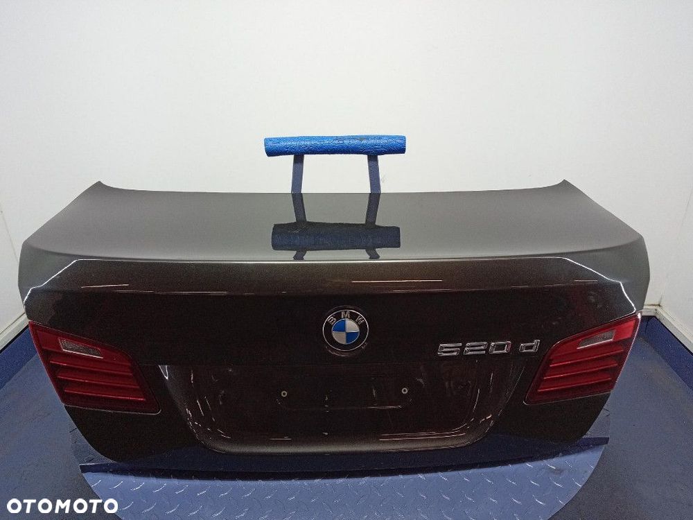 BMW 5 F10 LCI KLAPA BAGAŻNIKA TYŁ TYLNA B65 - 1