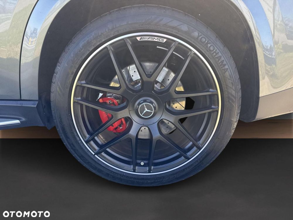 Mercedes-Benz GLE - 19