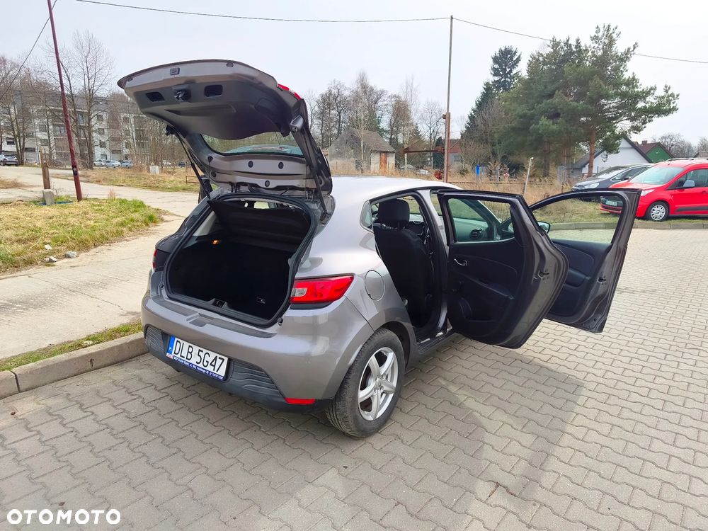 Renault Clio 1.2 16V Life - 19