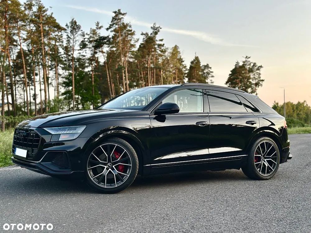 Audi Q8 - 18