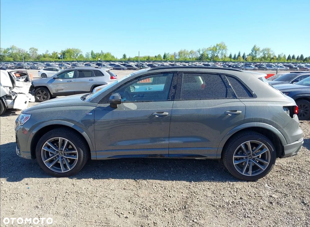 Audi Q3 - 2