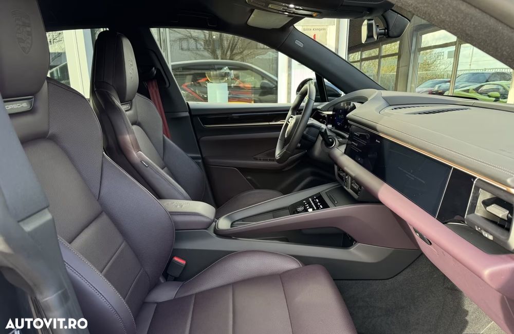 Porsche Macan 100 kWh - 18