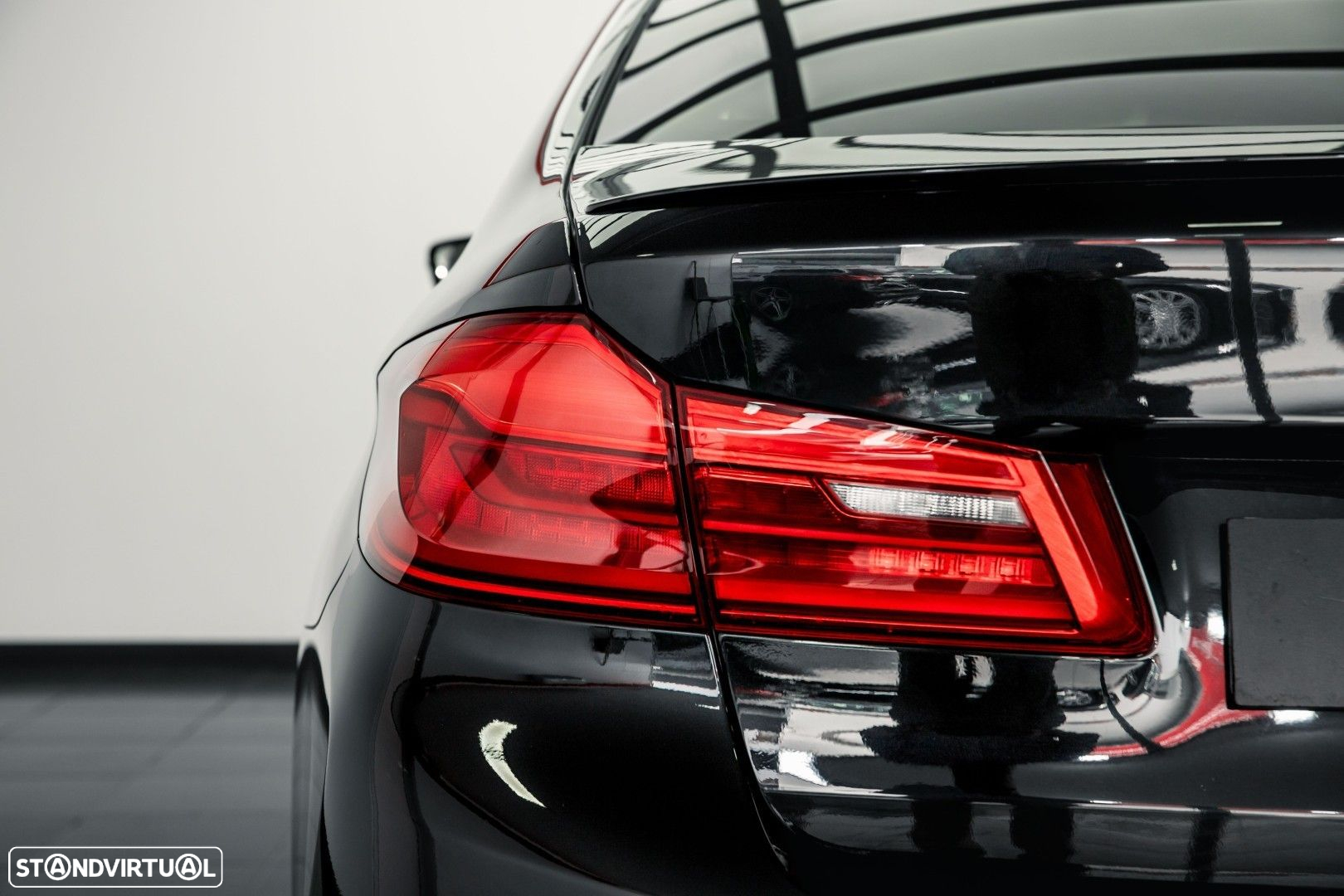 BMW M550d xDrive Auto - 12