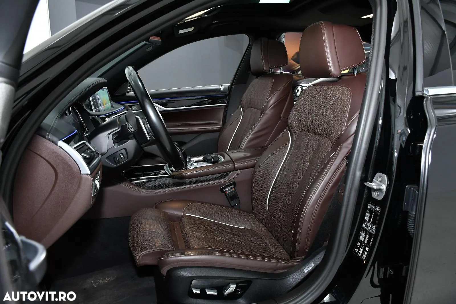 BMW Seria 7 730d xDrive - 9