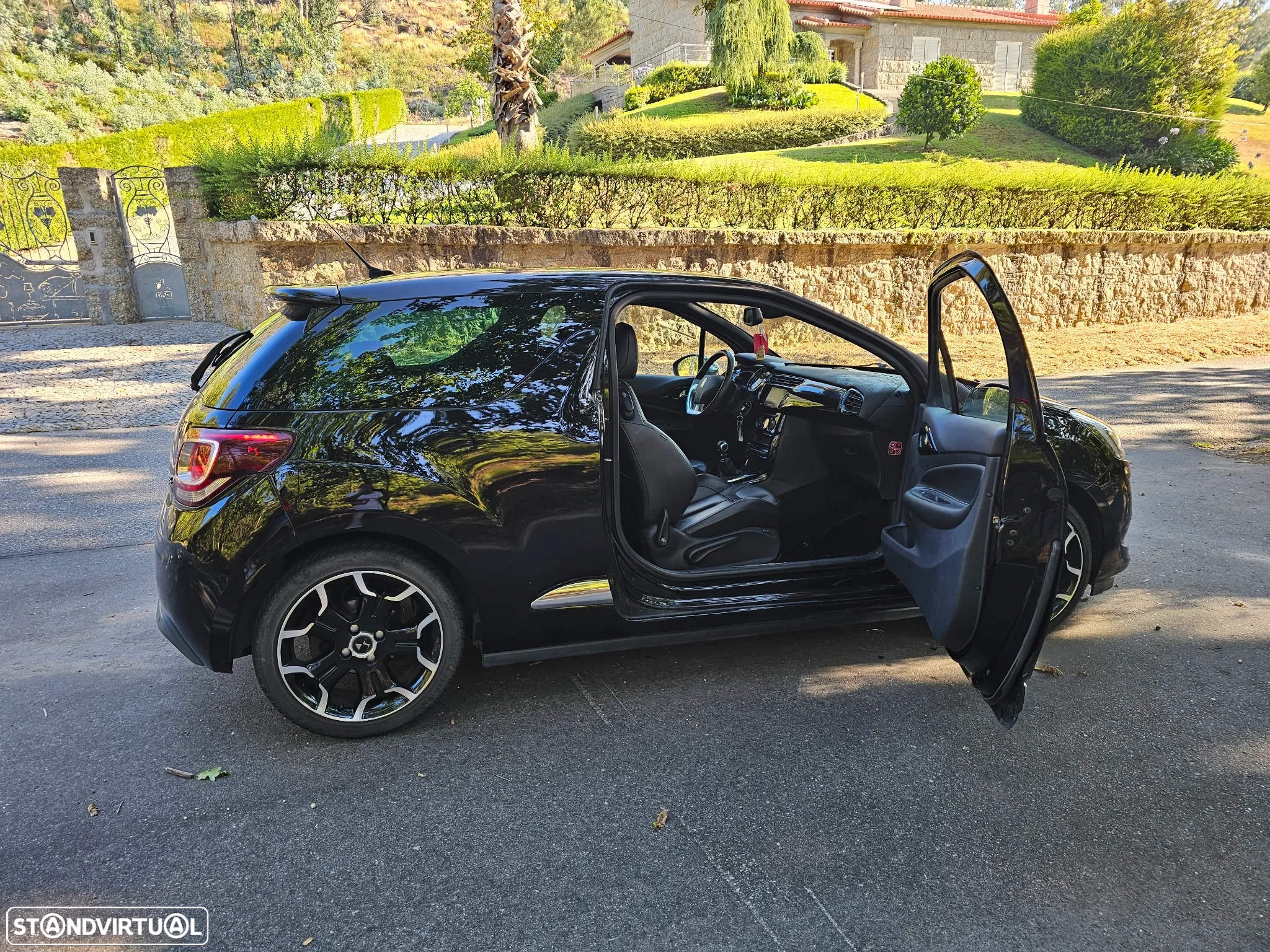 Citroën DS3 1.6 BlueHDi Sport Chic - 17