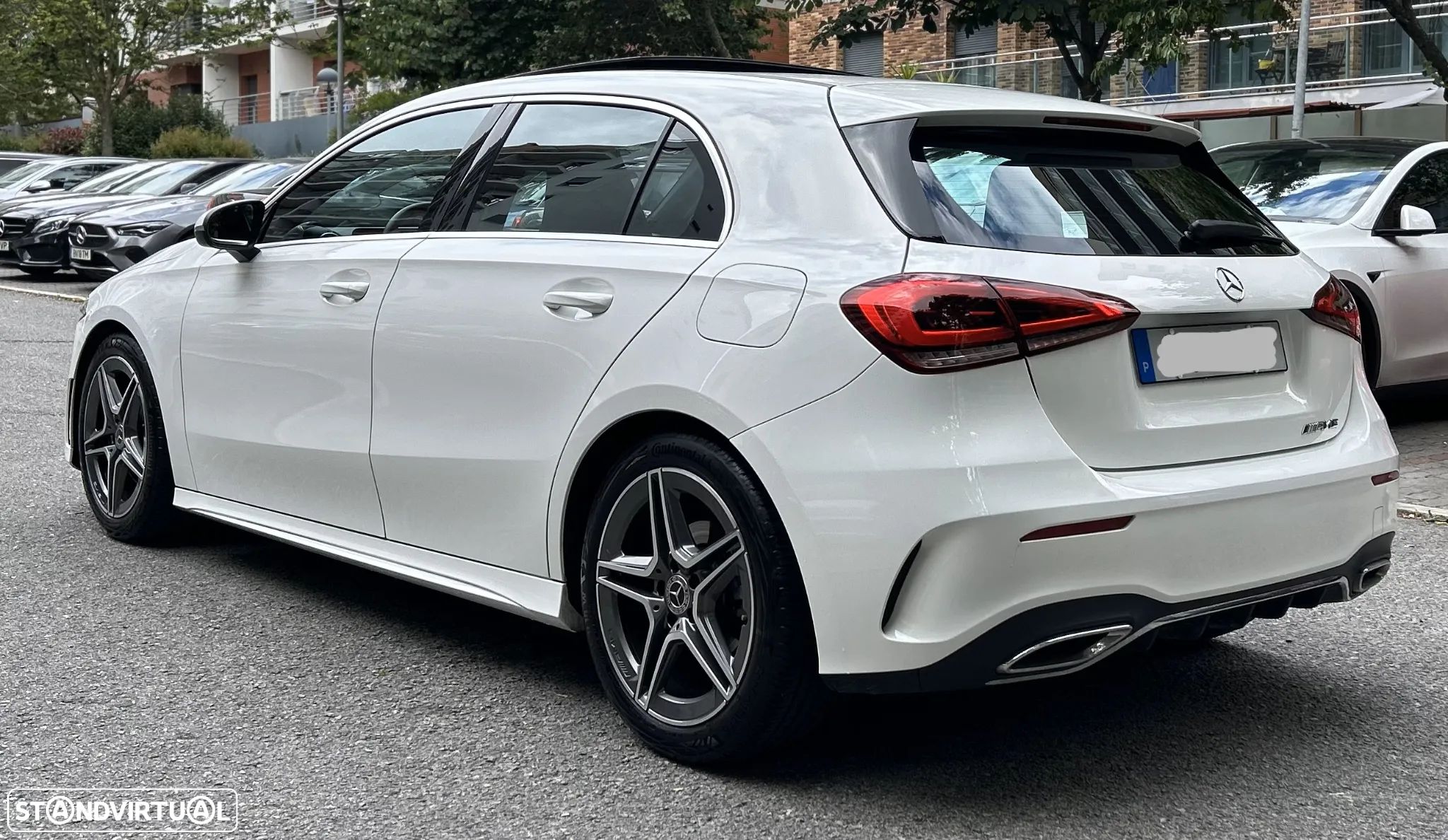 Mercedes-Benz A 160 AMG Line - 1