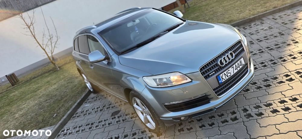 Audi Q7 - 17