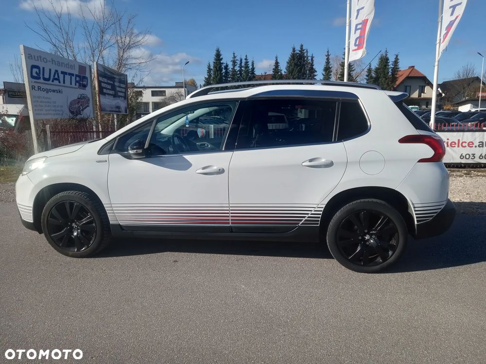 Peugeot 2008 - 8