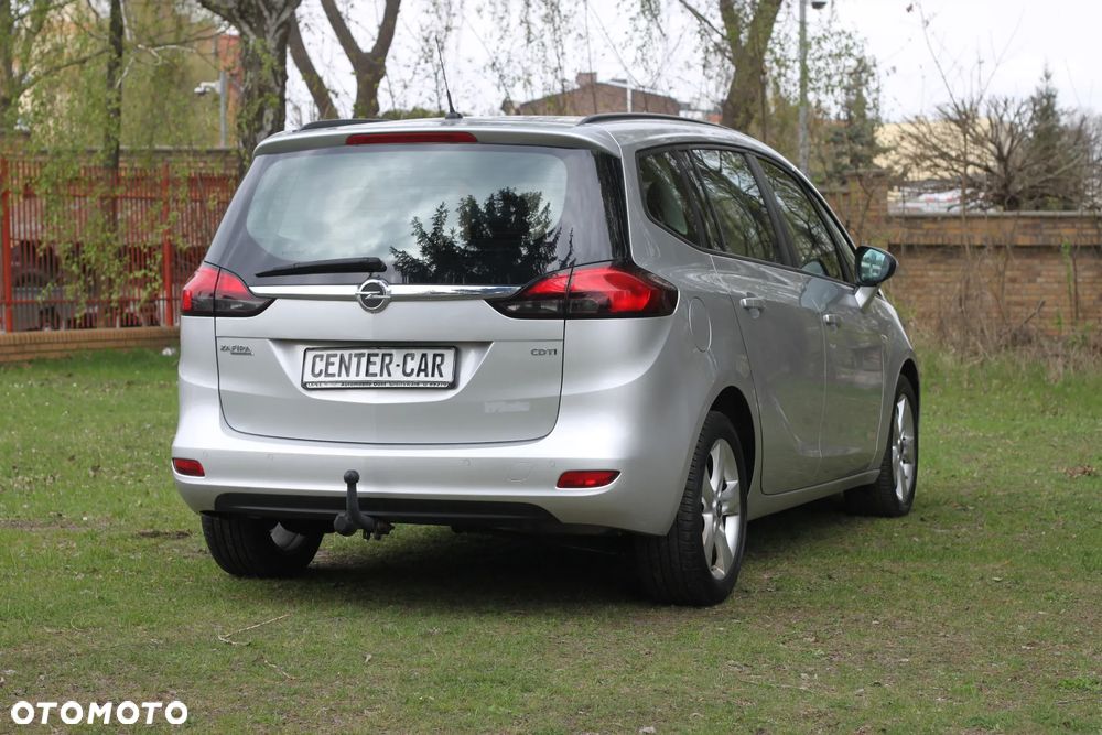 Opel Zafira - 9