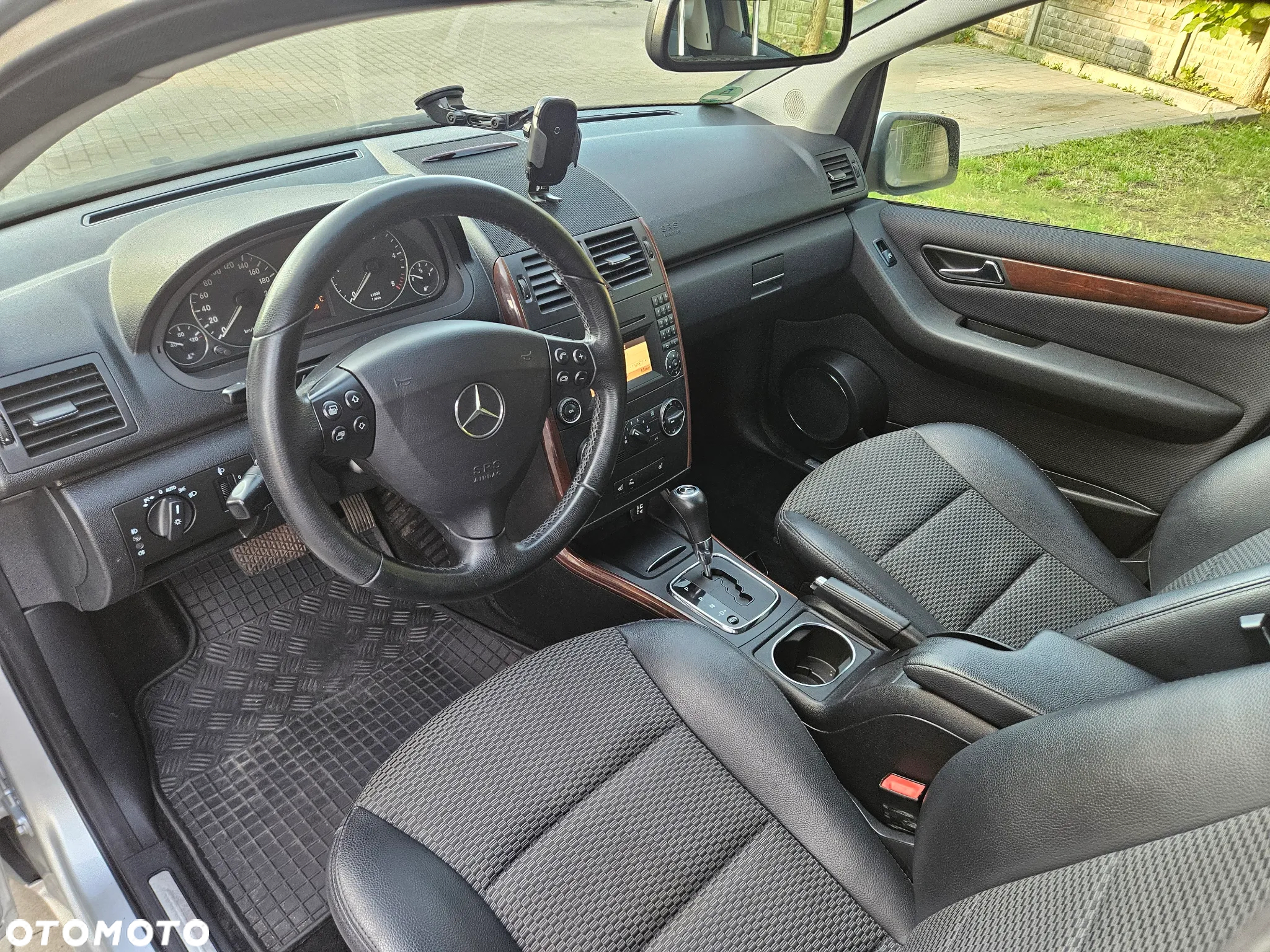 Mercedes-Benz Klasa A 180 CDI Autotronic Elegance DPF - 17