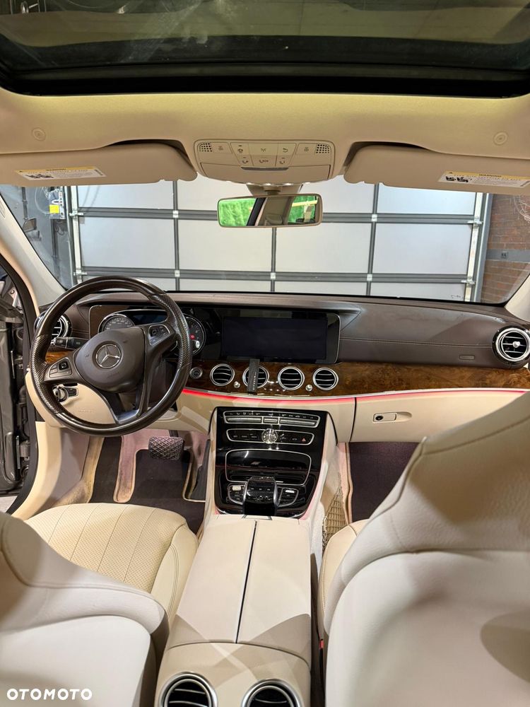 Mercedes-Benz Klasa E - 37