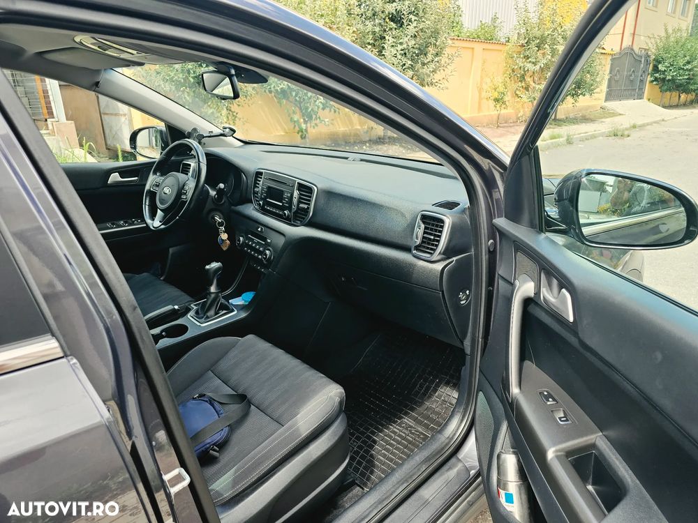 Kia Sportage 1.6 GDI 6MT 4x2 Classic - 15