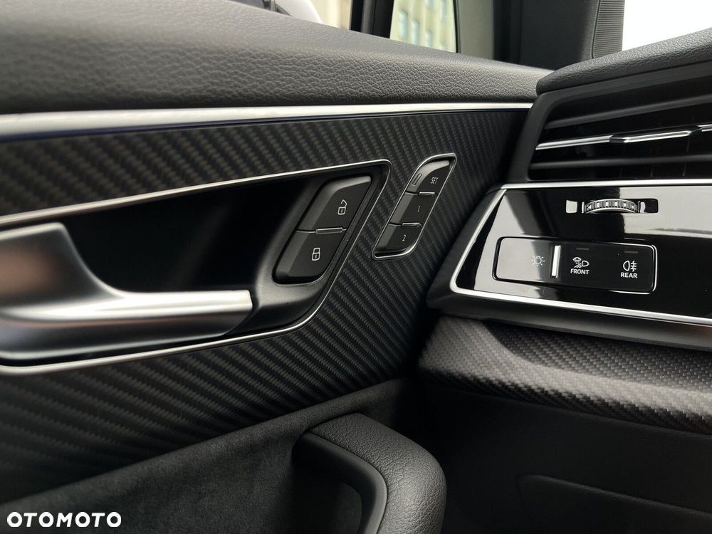 Audi Q7 - 35