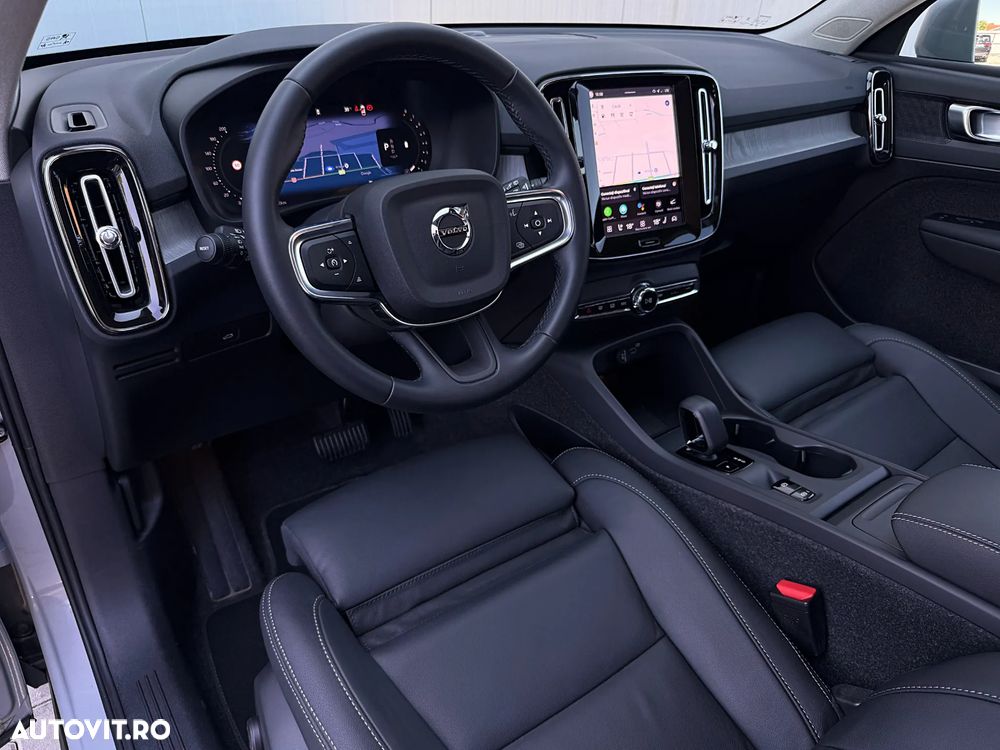 Volvo XC 40 B3 B DKG Plus Bright - 11