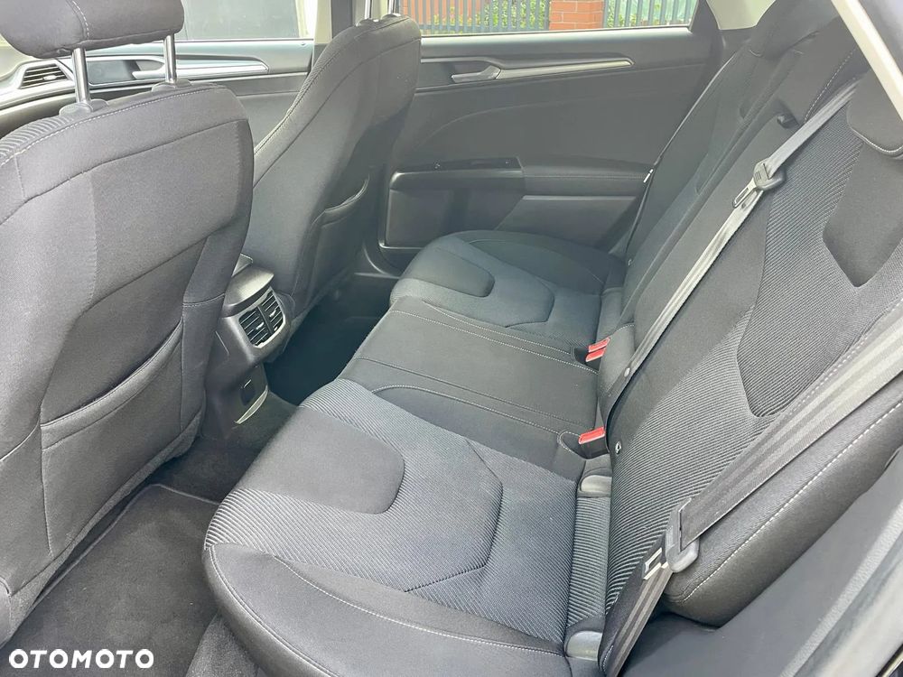 Ford Mondeo - 14