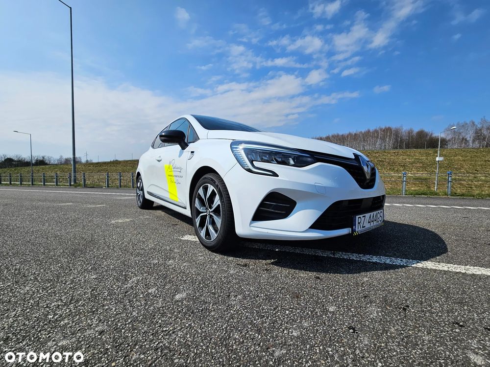 Renault Clio - 7