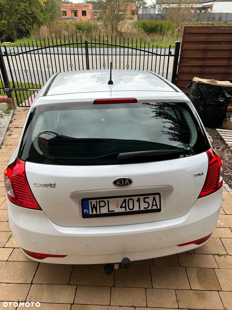 Kia Ceed - 5