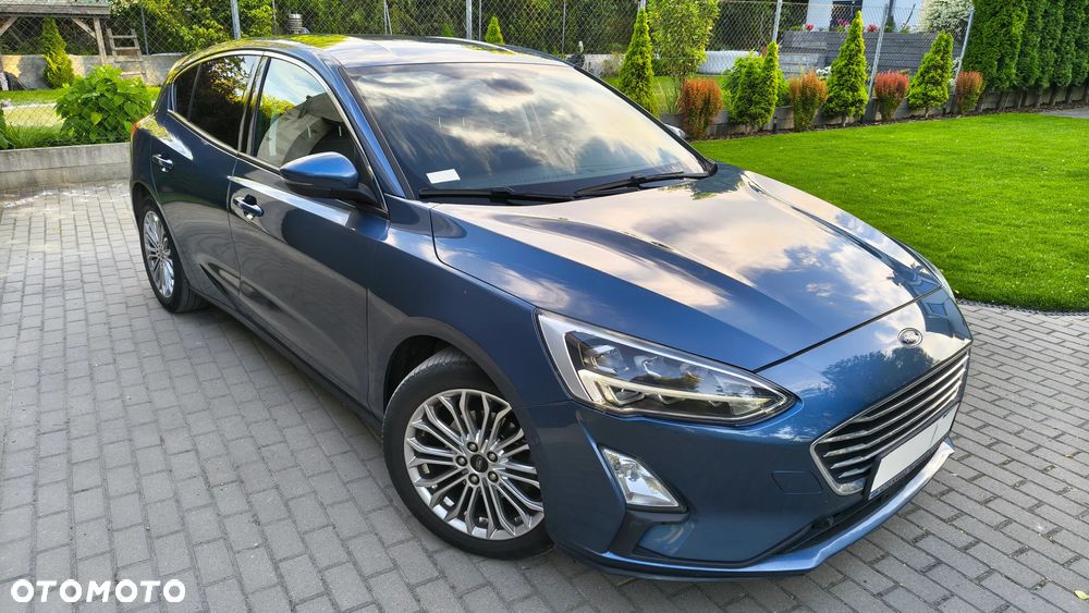 Ford Focus 1.5 EcoBoost Titanium - 4