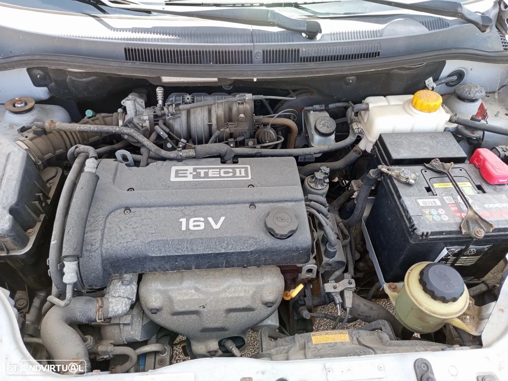 Chevrolet Aveo 1.4 LT - 9