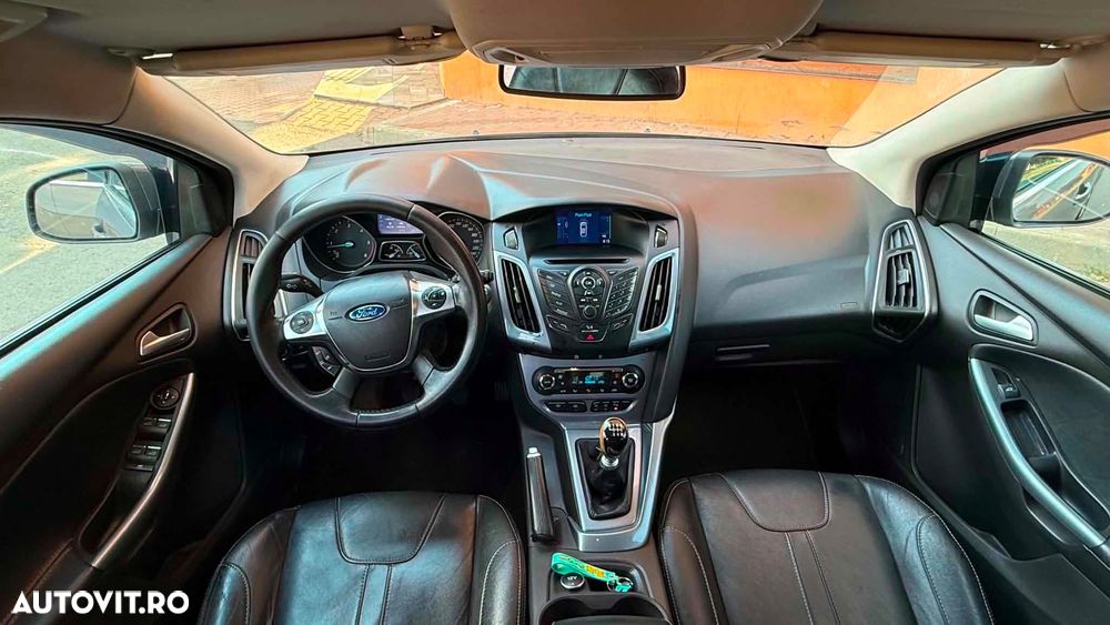 Ford Focus - 6