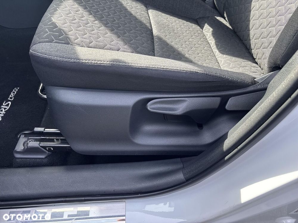 Toyota Yaris Cross Hybrid 1.5 Comfort - 18