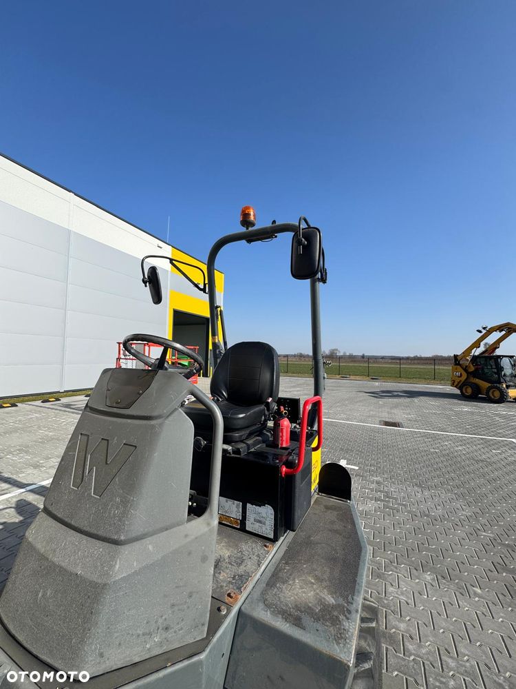 Wacker Neuson DW30 - 12