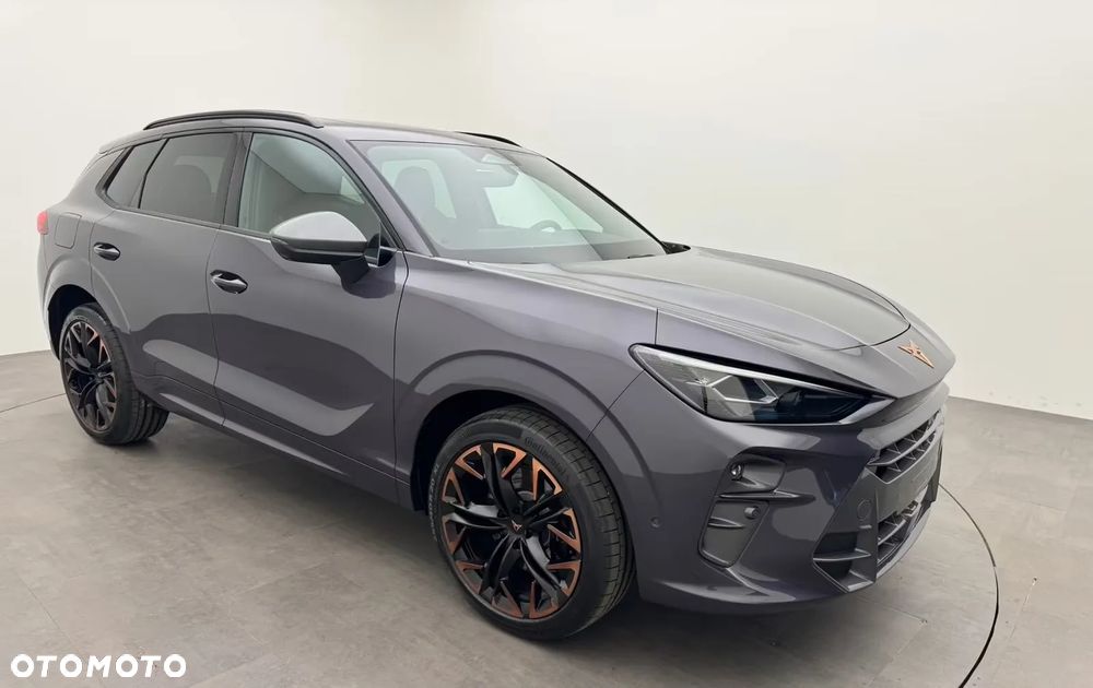 Cupra Terramar 1.5 e-Hybrid DSG VZ - 3