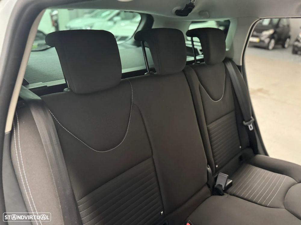 Renault Clio Sport Tourer Energy dCi 90 Start & Stop LIMITED - 21