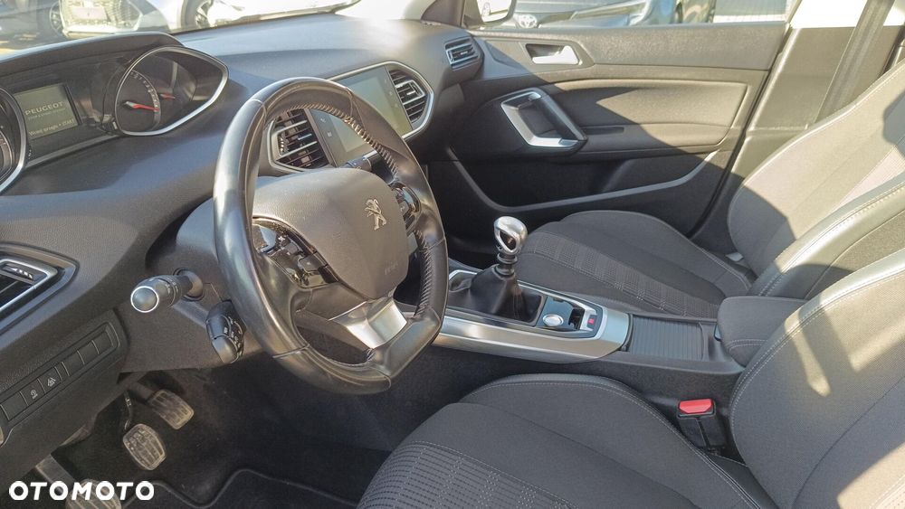 Peugeot 308 1.5 BlueHDi Business Line S&S - 14