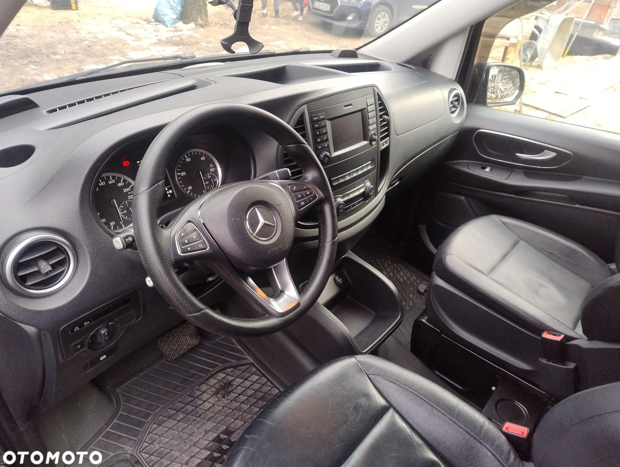 Mercedes-Benz Vito - 13