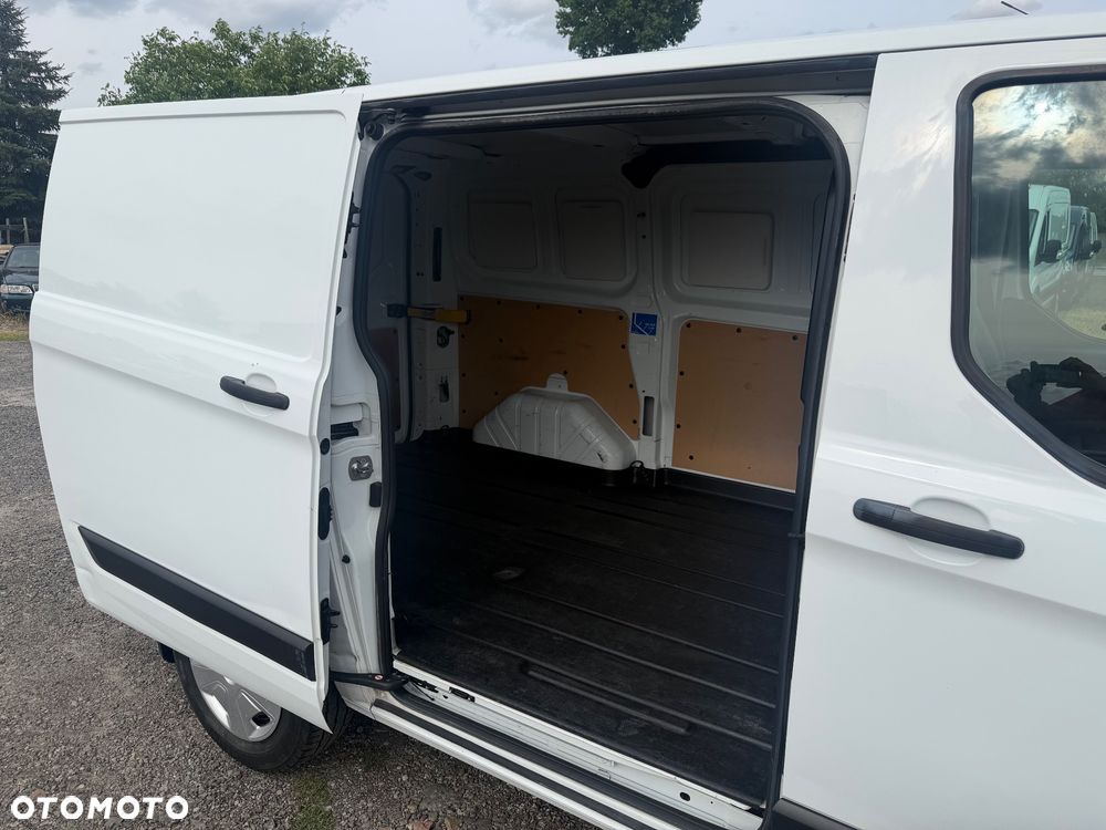 Ford Transit Custom - 9