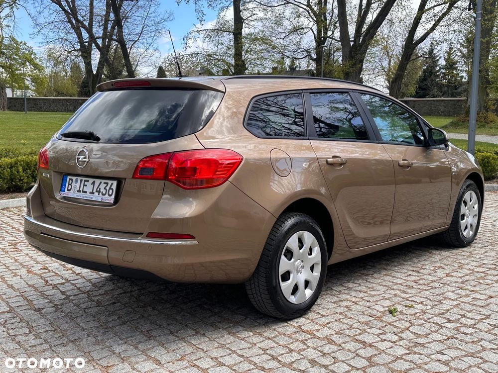 Opel Astra 1.4 Turbo Style - 12